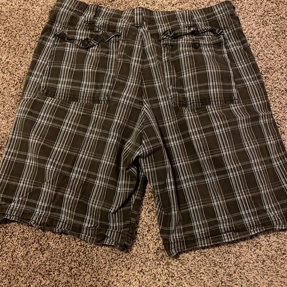 5/$30 Lee Shorts - Picture 3 of 5
